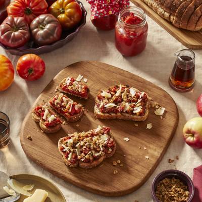 Ancestral Apple-Tomato Crunch