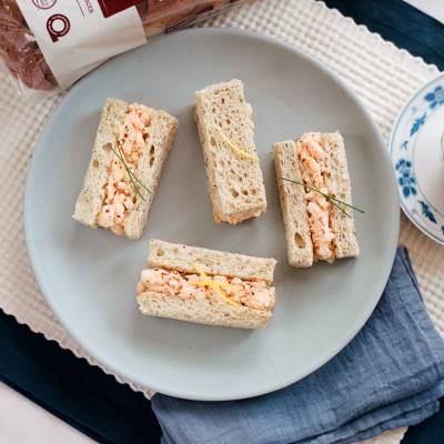 Petits sandwichs aux crevettes cajun & citron